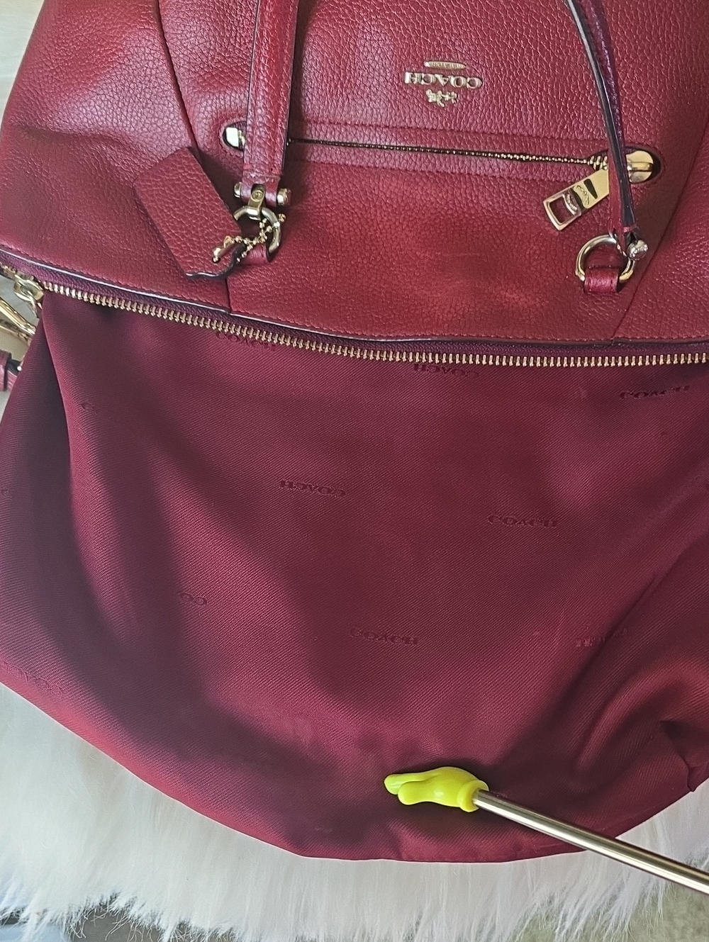 Coach Kelsey Rasberry Pebbled Leather Shoulder Bag E1581-34340 - Picture 14 of 15
